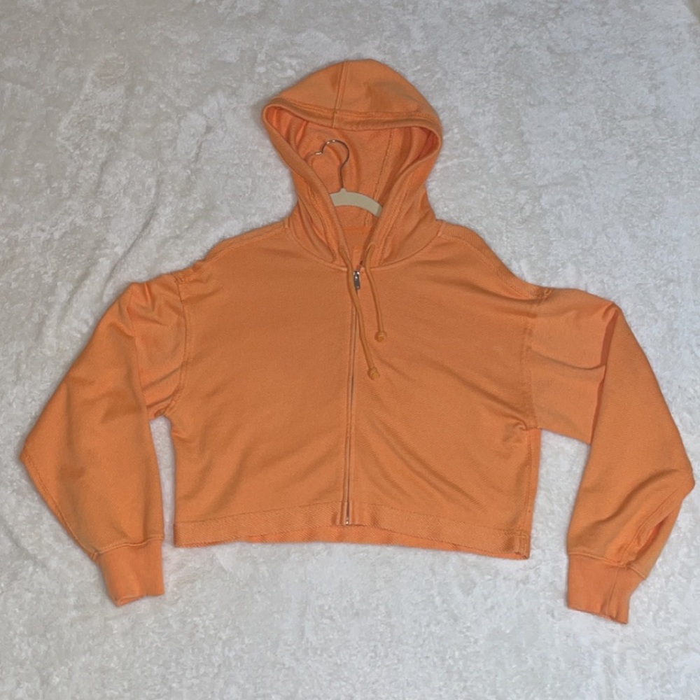 NWOT Aerie Beach Party Cropped Hoodie - Picture 2 of 16